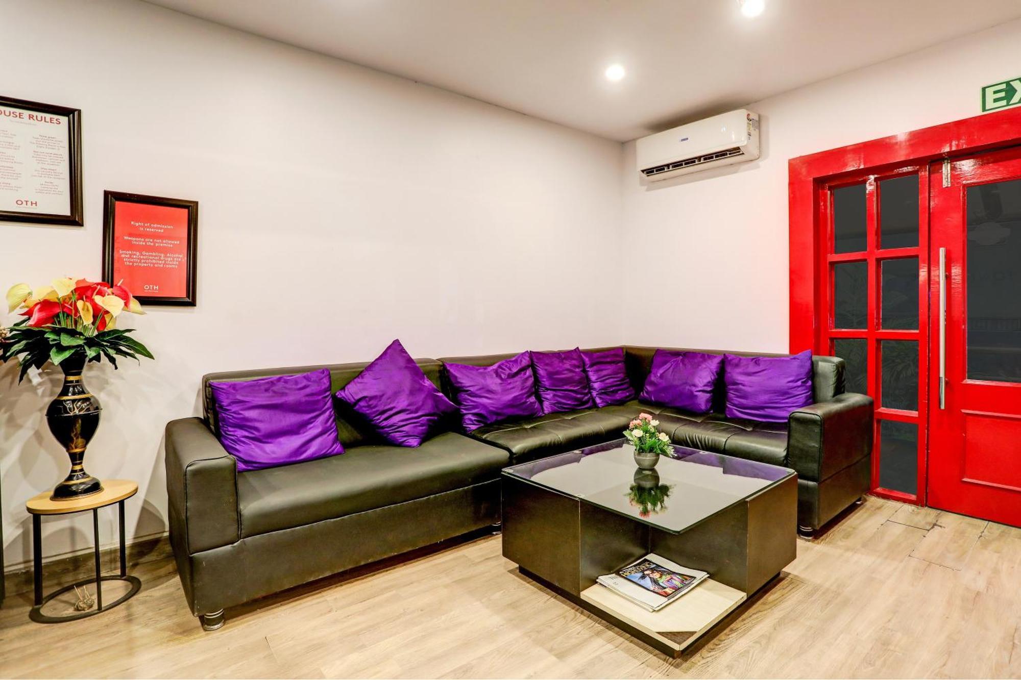 Super Townhouse Swain Heritage บูบันเนสชวาร์ ภายนอก รูปภาพ